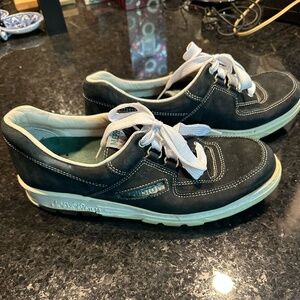 Women's Mephisto Sport Shoes ~ Runoff